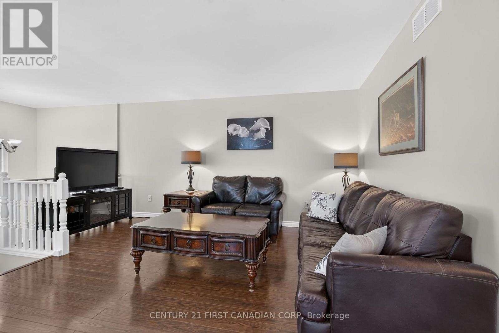1354 ASPENRIDGE CRESCENT - Image 6