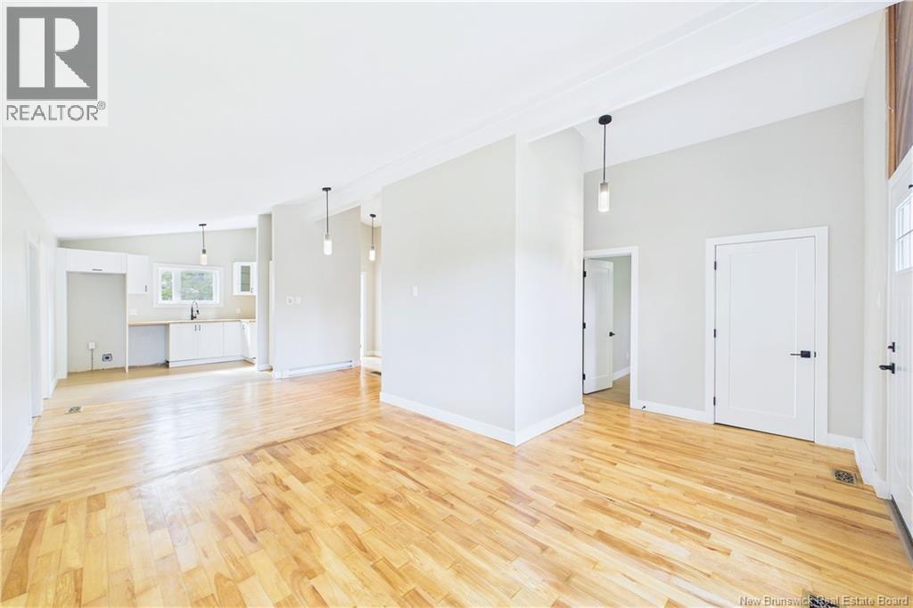 3 Thomson Drive - Image 8