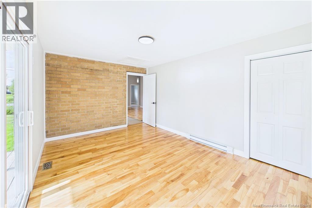 3 Thomson Drive - Image 32