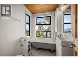 1710 Tiber Bay Rd, Cortes Island, BC V0P1K0 Photo 19