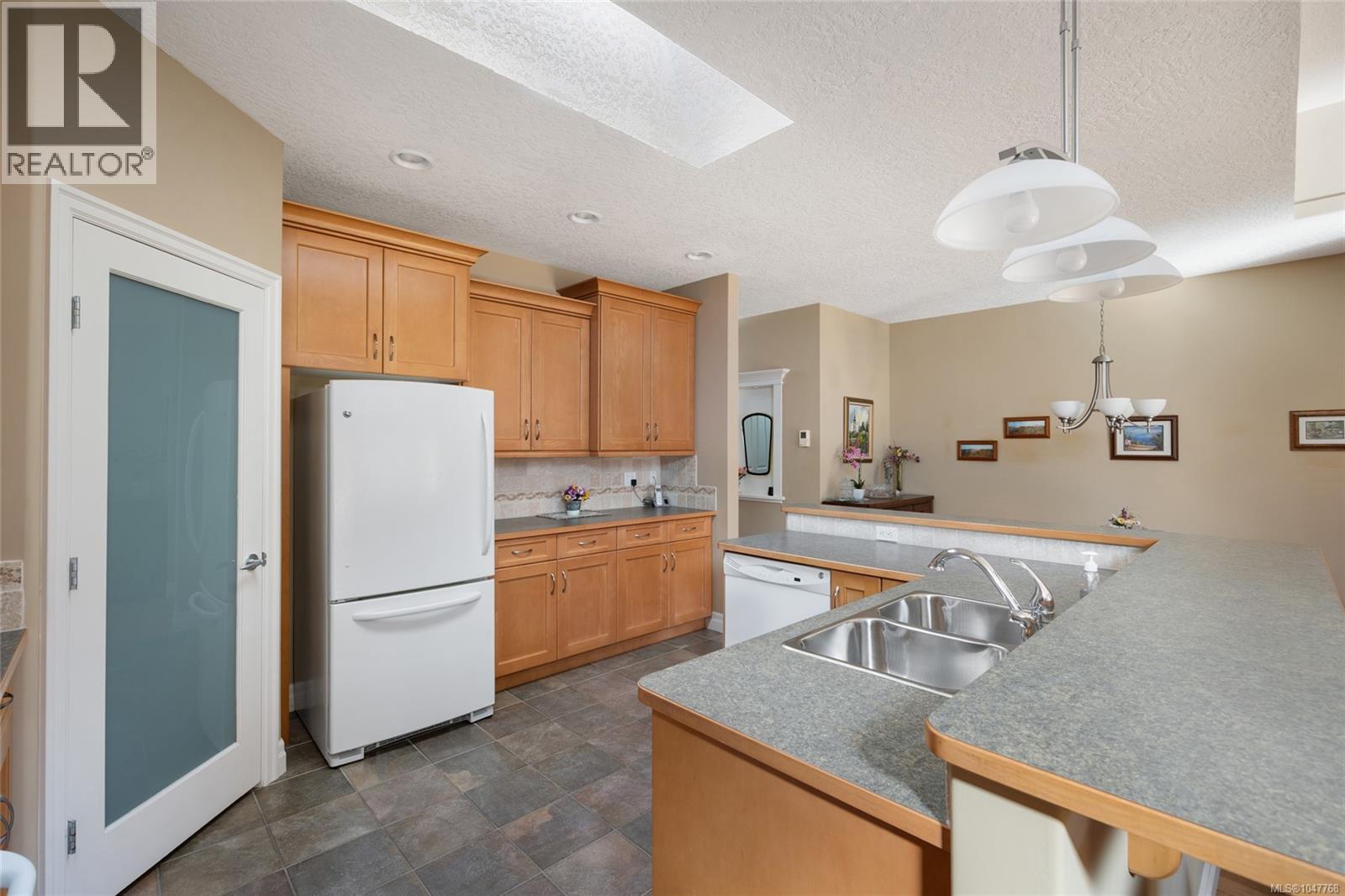 #48 2300 Murrelet Dr - Image 18