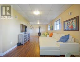 29 Macphee Avenue, Souris, PE C0A2B0 Photo 28