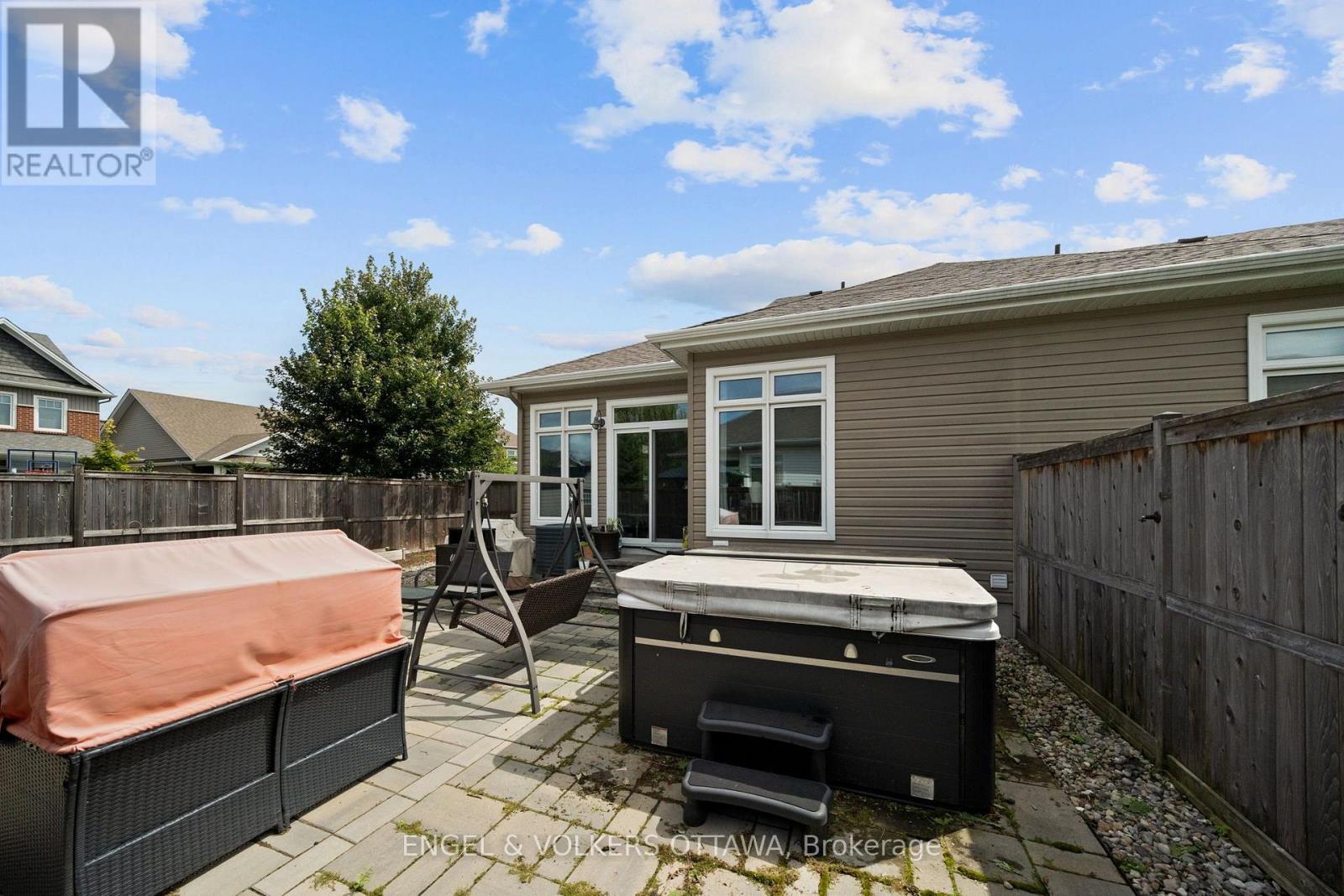 538 SILVERBELL CRESCENT - Image 29