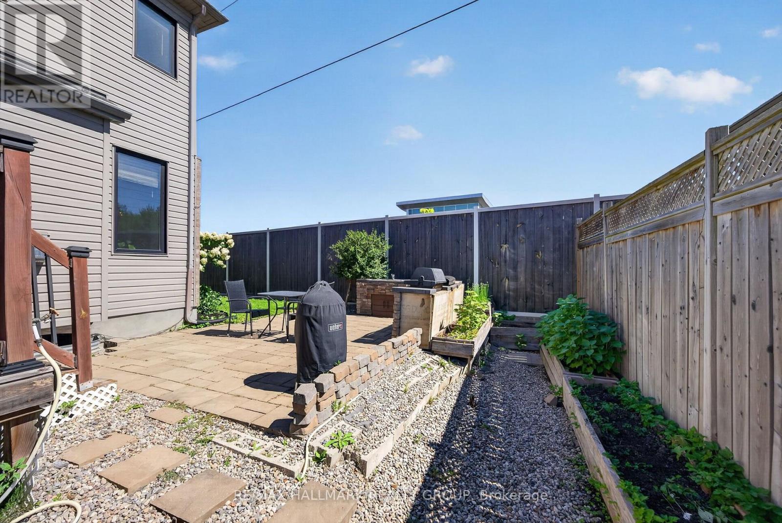 220 ENCLAVE WALK - Image 48