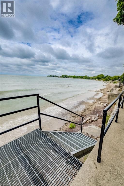 6 SUMMERHAVEN Crescent - Image 8