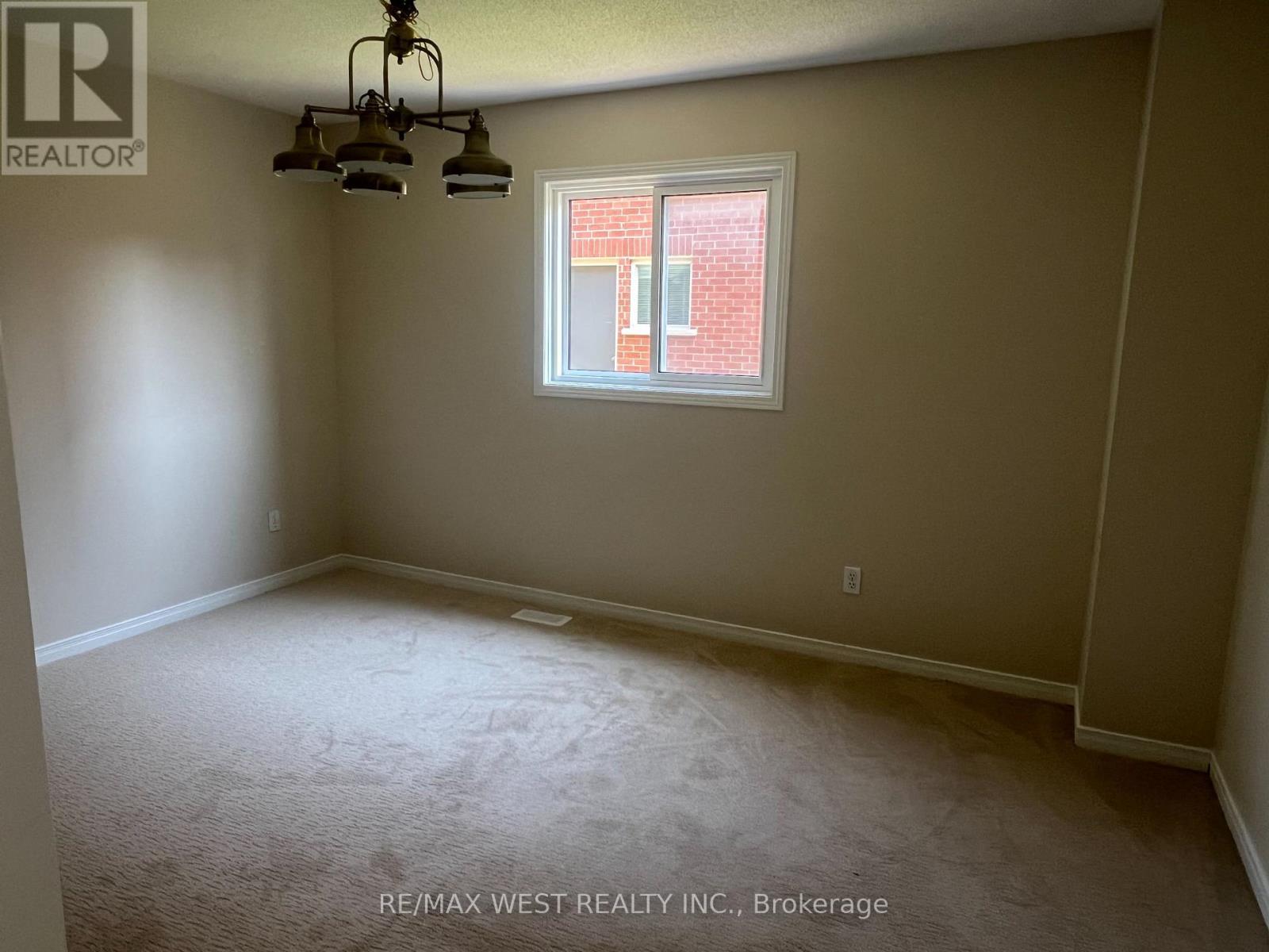 60 FURROW DRIVE - 7