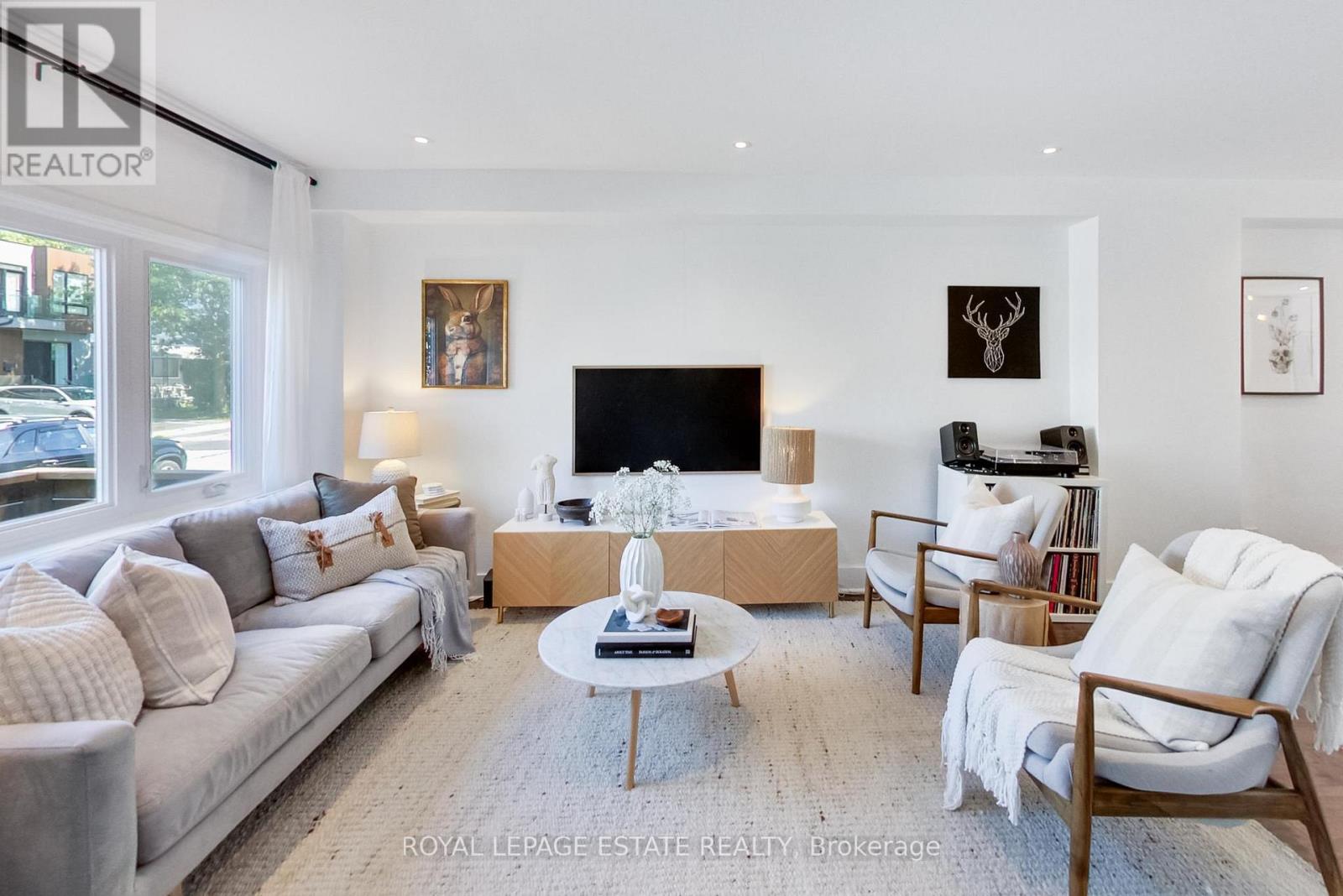 184 KING EDWARD AVENUE - 5
