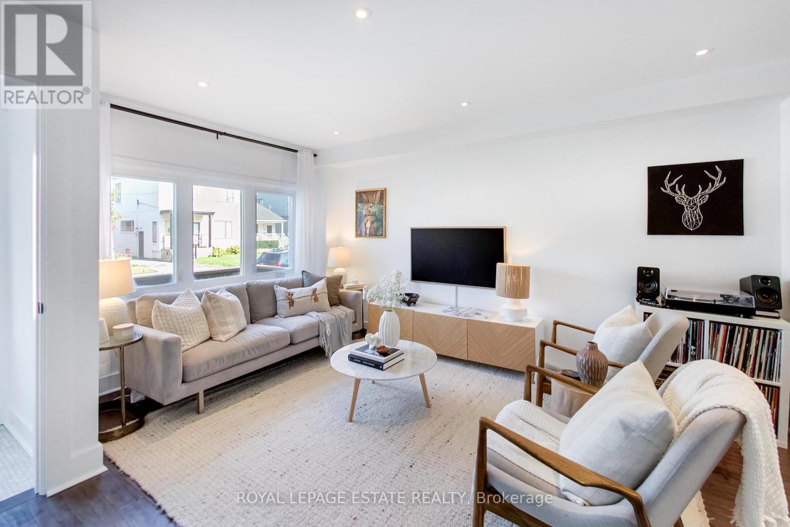 184 KING EDWARD AVENUE - 6