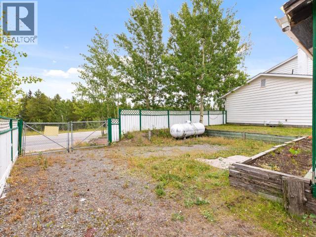 1201 HICKORY STREET - 28