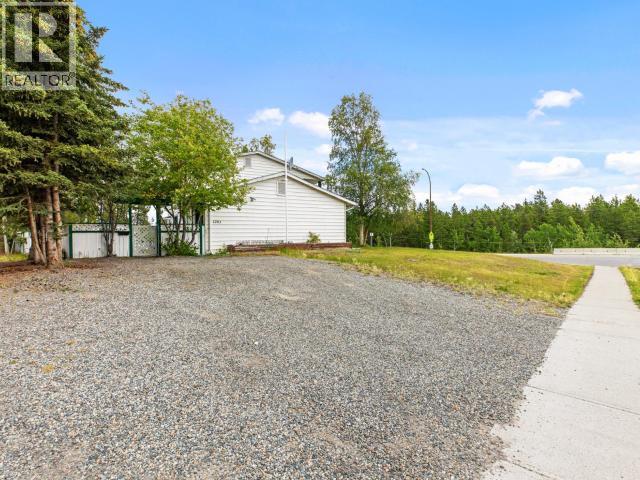 1201 HICKORY STREET - Image 29