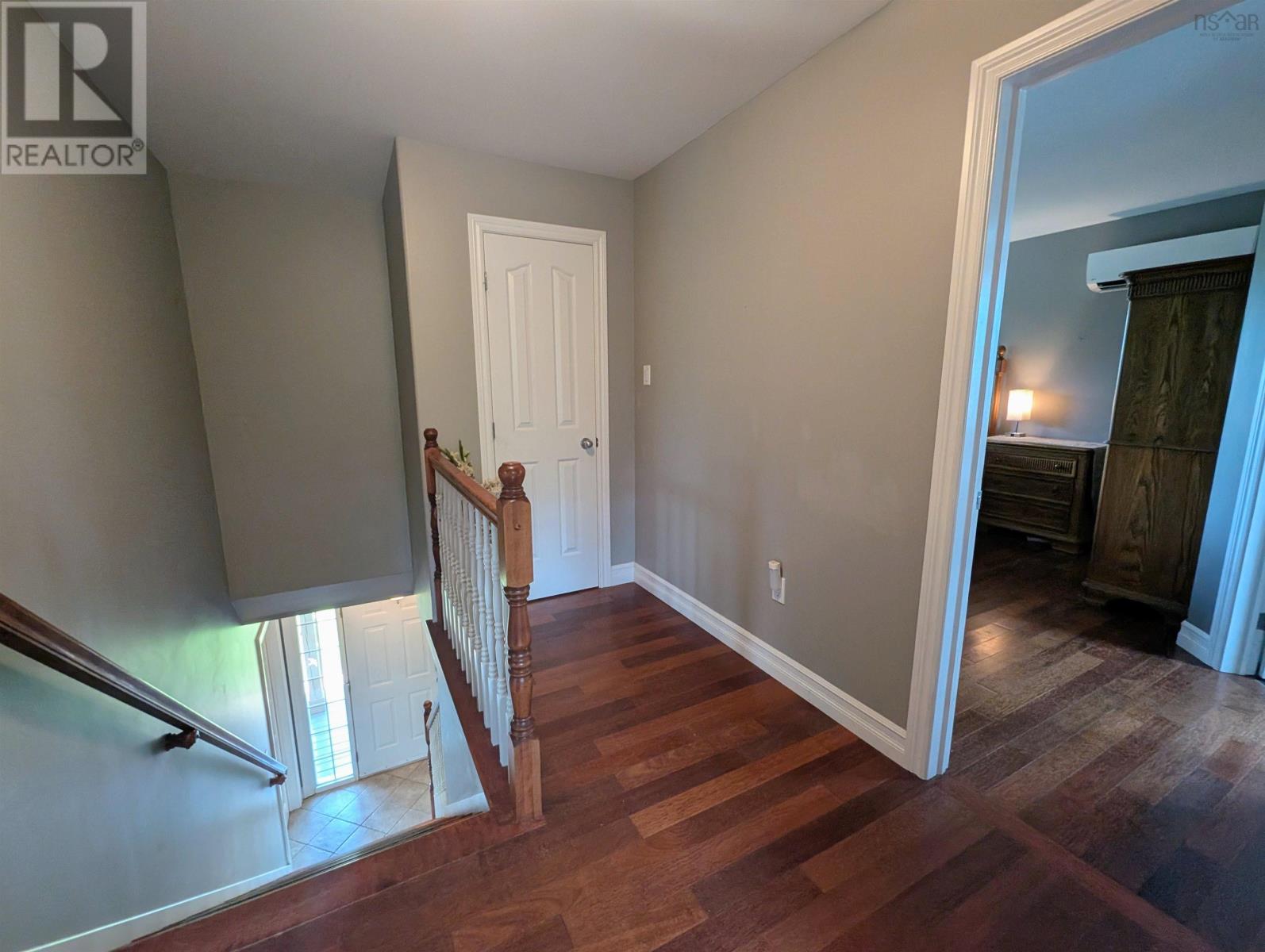 Property 25 of 48 of 94 Valerie Court