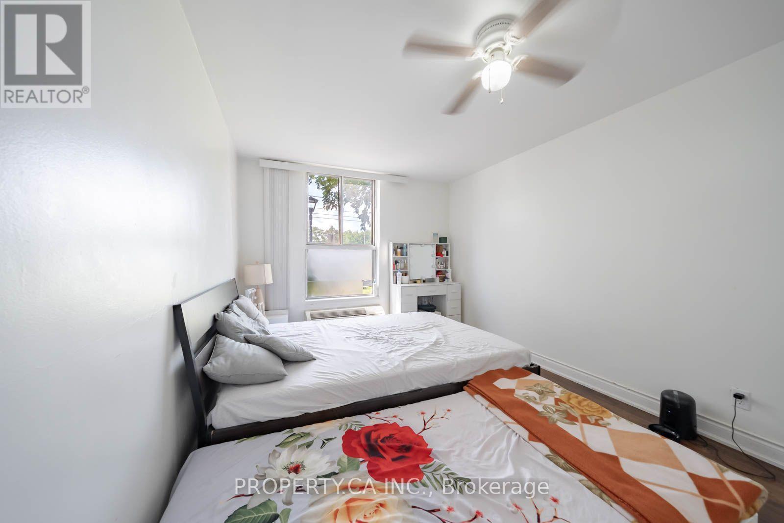 #107 2835 ISLINGTON AVENUE - 19