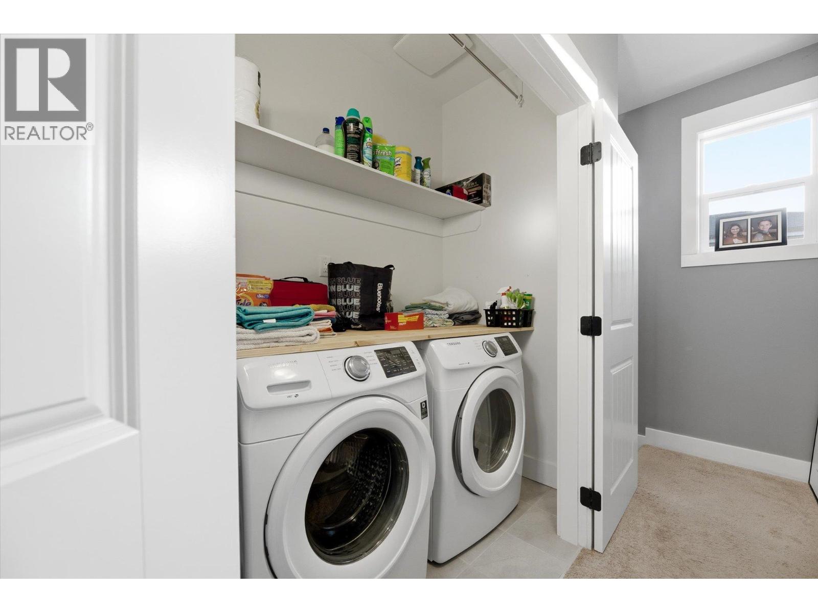  1160 Goldfinch Place, Kelowna