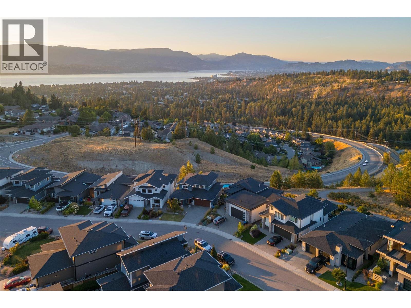  1160 Goldfinch Place, Kelowna