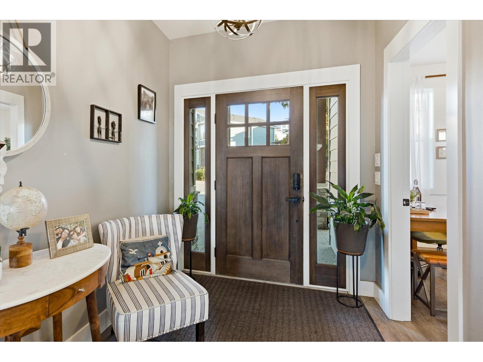  1160 Goldfinch Place, Kelowna