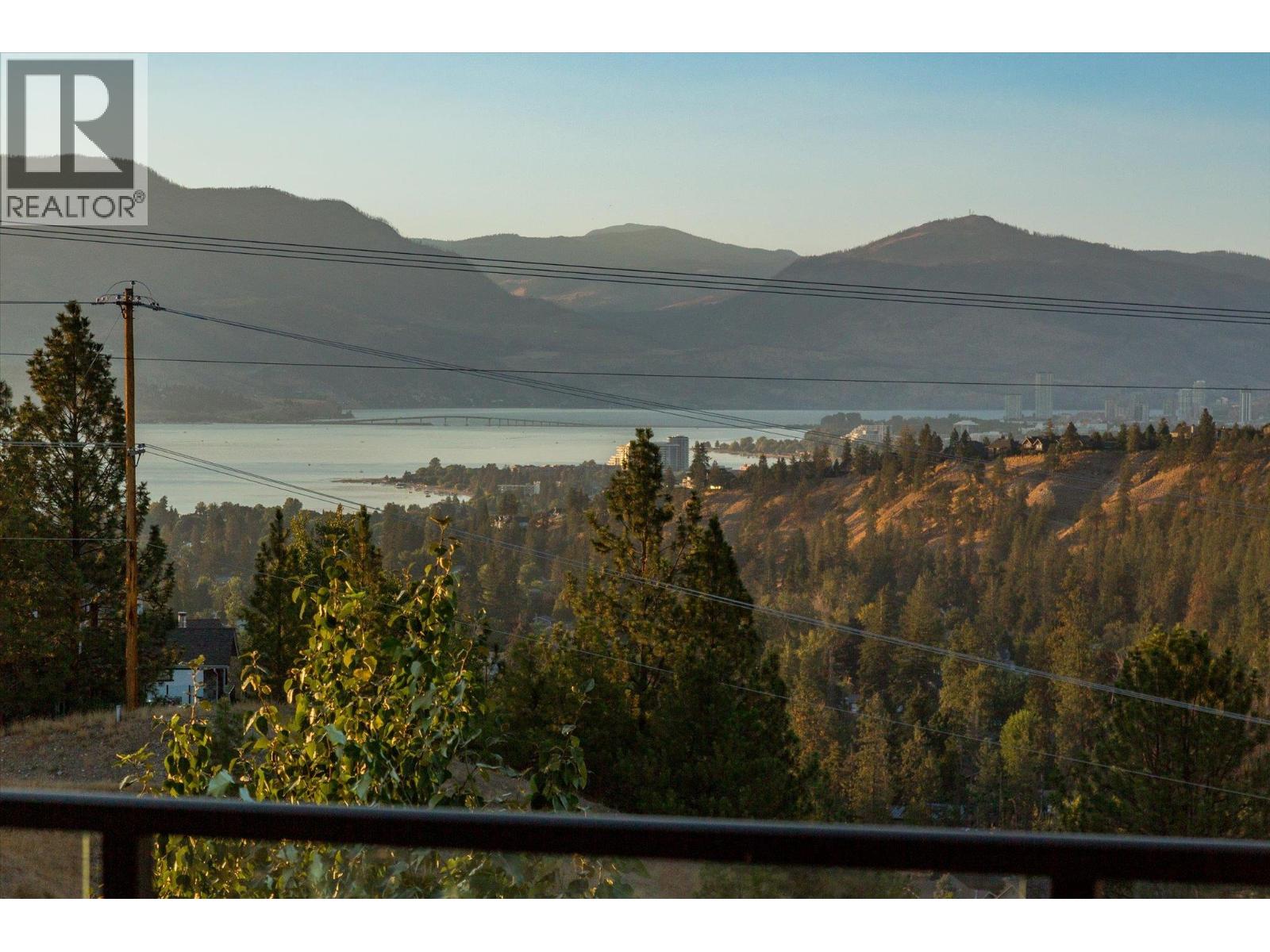 1160 Goldfinch Place, Kelowna