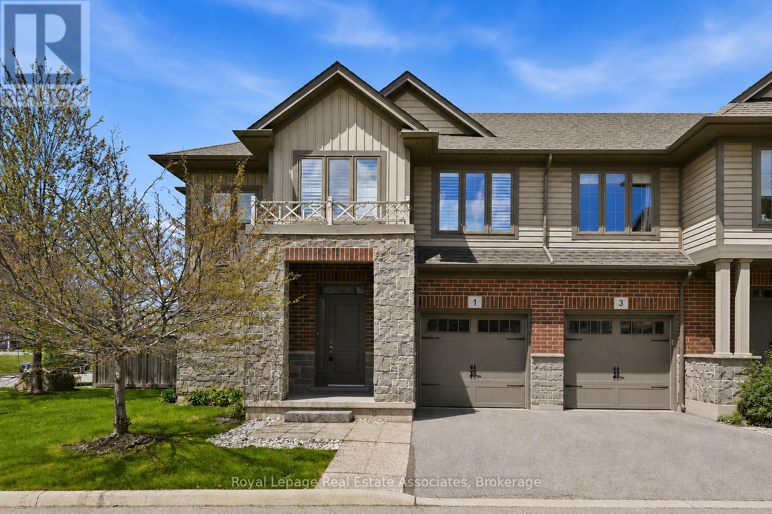 Photo of 1 Southshore Crescent