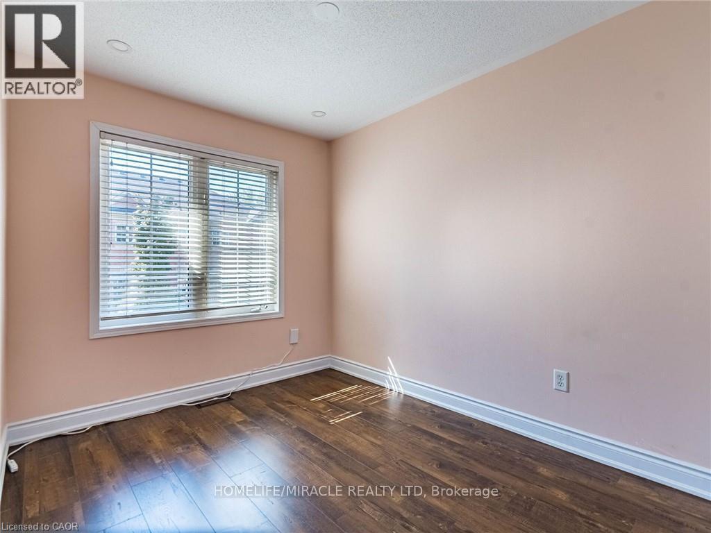 #119 110 HIGHLAND ROAD - 29