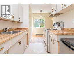 101 1000 Mcclure St, Victoria, BC V8V3E9 Photo 14