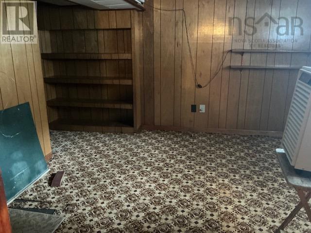 Property 25 of 25 of 21 Elm Street