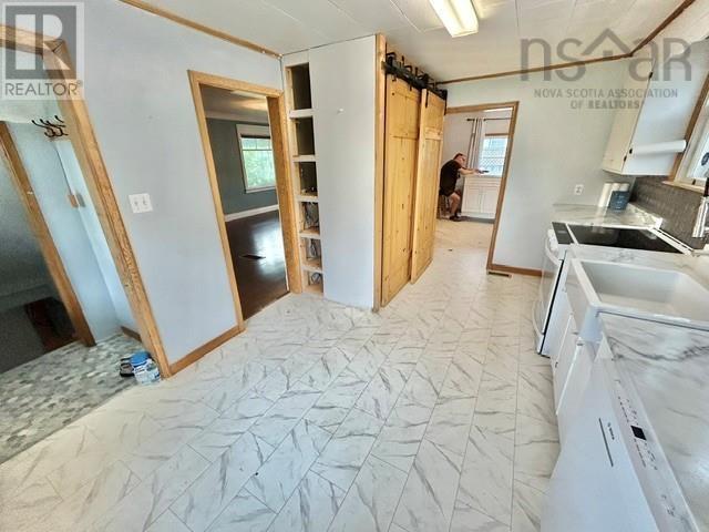 465 Pictou Road - 9