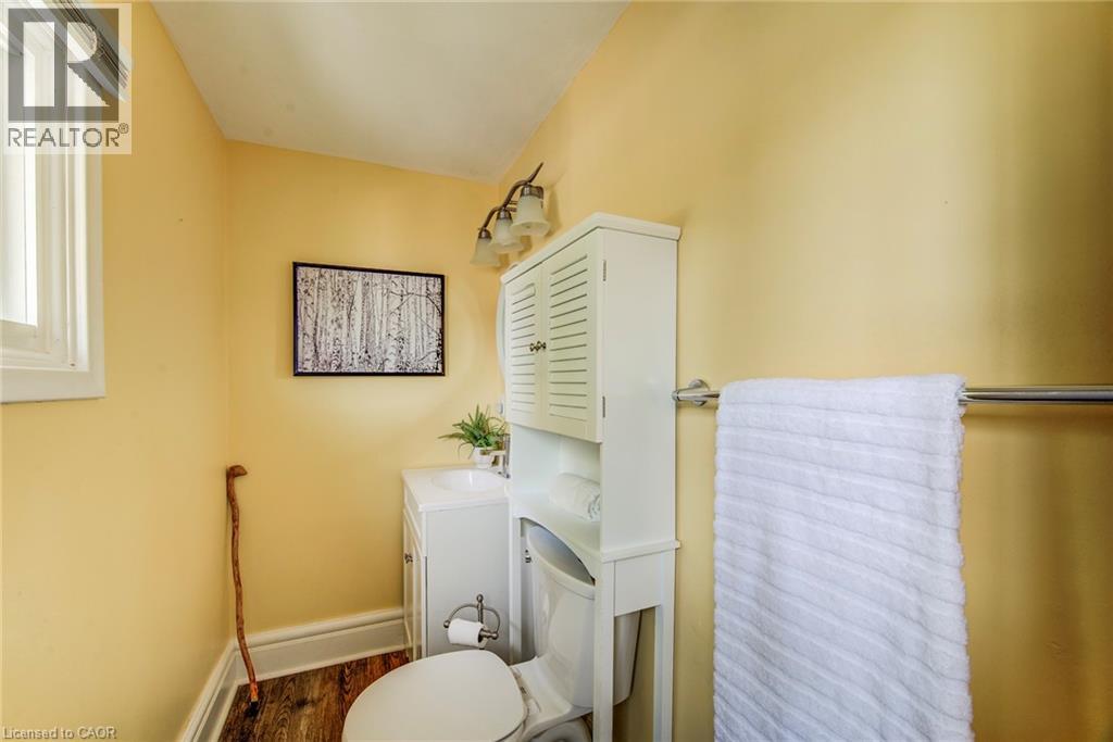 96 HOME Street - Image 25