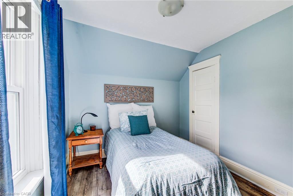96 HOME Street - Image 37