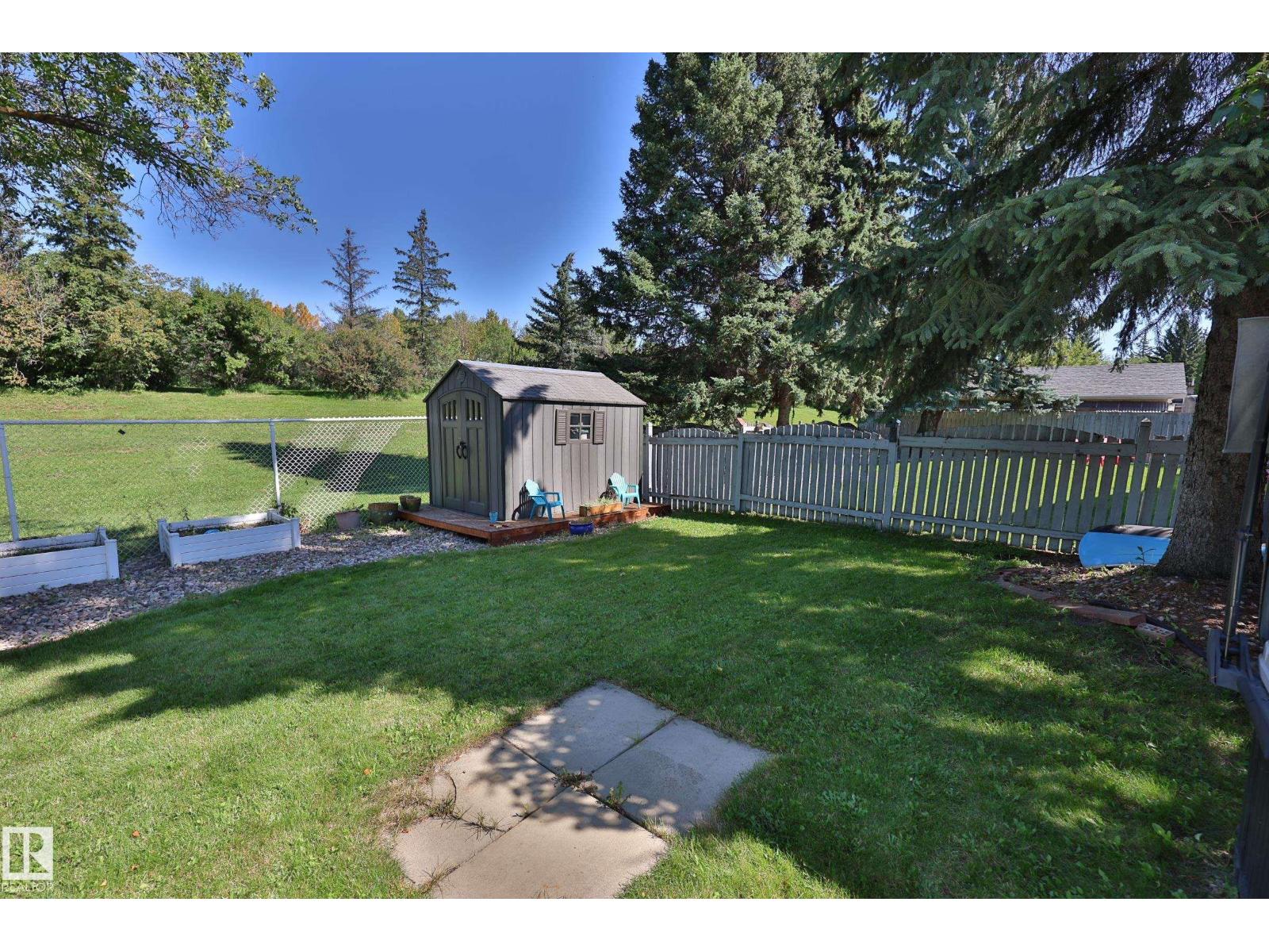 26 BUTTERFIELD CR - 53