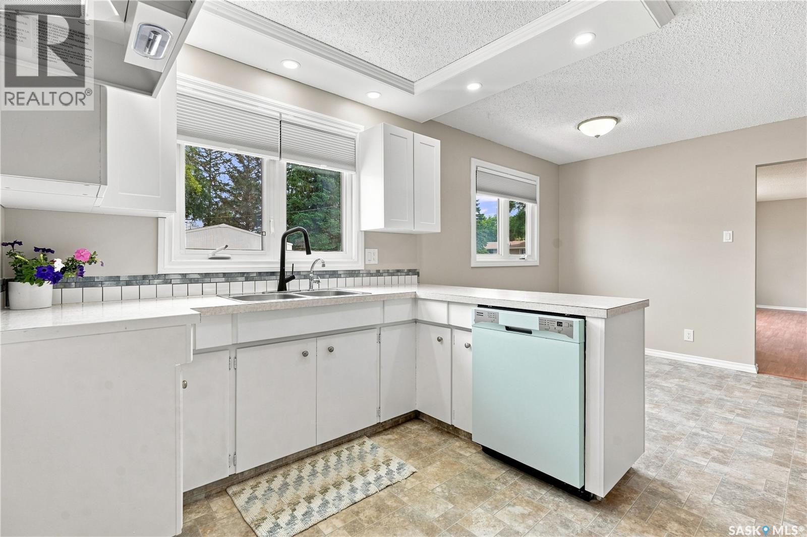 790 13th AVENUE SW - 17