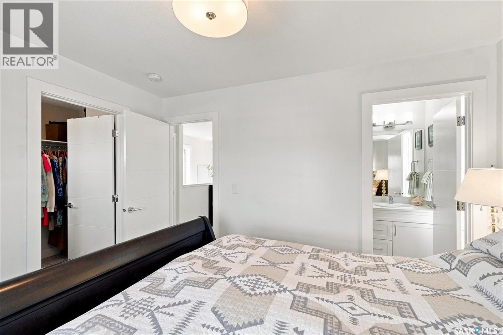 636 Meadows BOULEVARD - Image 19