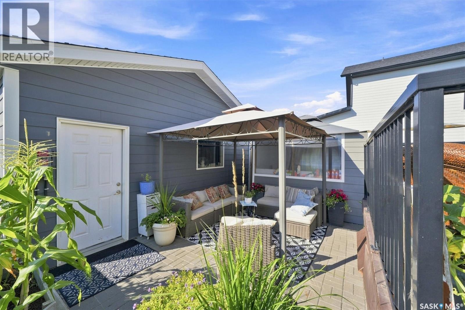 636 Meadows BOULEVARD - Image 47