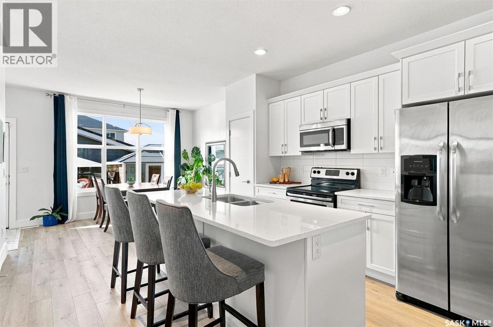 636 Meadows BOULEVARD - 8