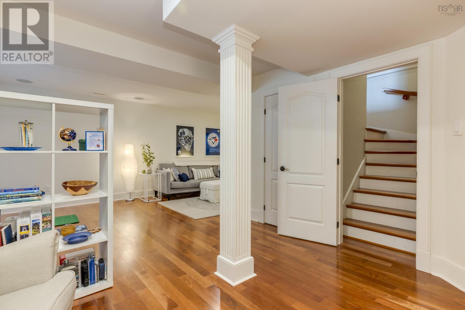 Property 34 of 51 of 825 Shore Drive