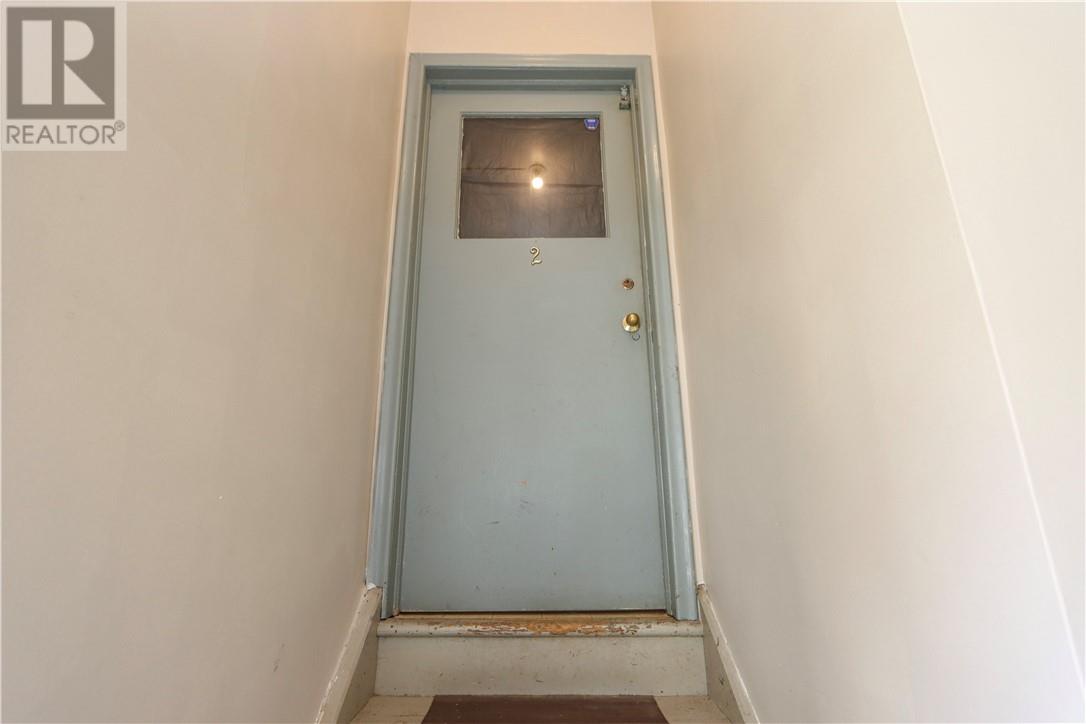 17 Landsend Street - Image 30
