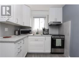 17 Landsend Street, Sudbury, ON P3C1B9 Photo 8