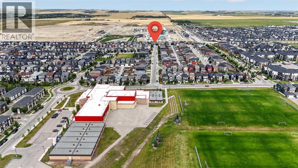 148 Evansborough Way NW, Evanston, Calgary photo 2