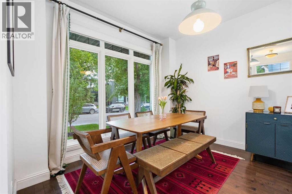 2025 45 Avenue SW, Altadore, Calgary photo 3