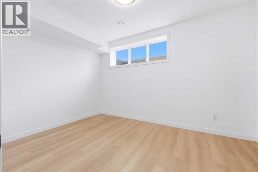 #3 2701 28 Avenue SW - Image 38