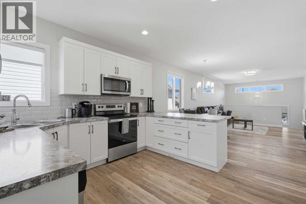Listing photo – 58 Village Crescent, Red Deer