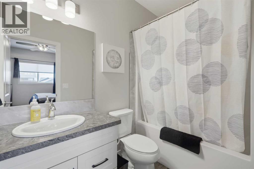 4 Pc Ensuite