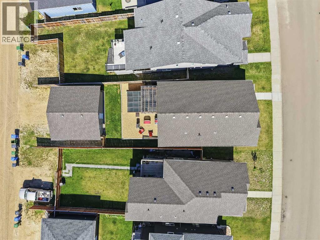 Listing photo – 58 Village Crescent, Red Deer