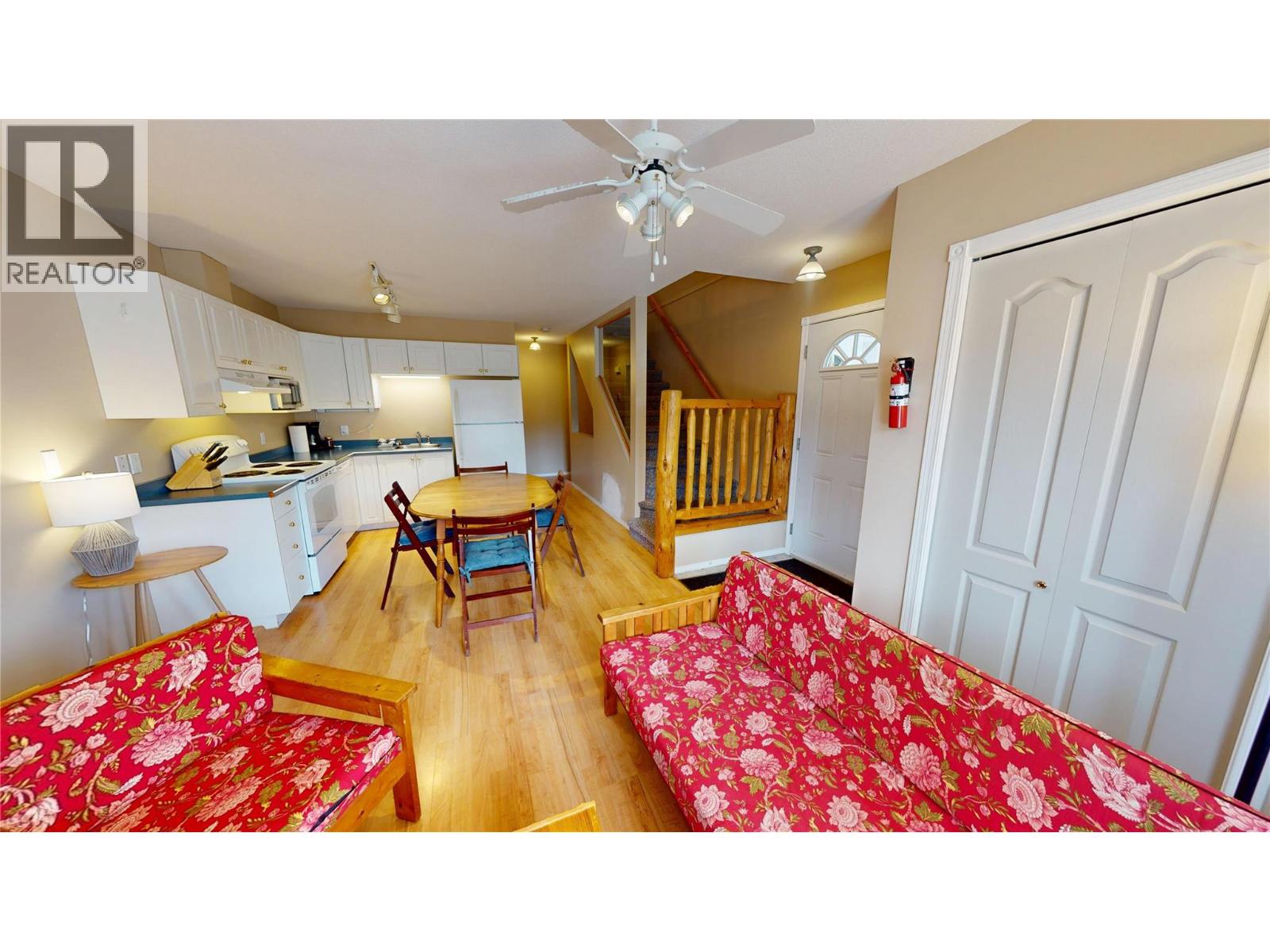#426 400 Riverside Way - 5
