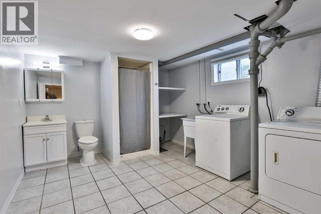 145 19 Street N - 16