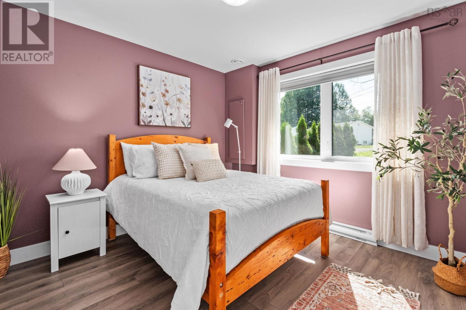 Property 21 of 46 of 1055 Marie Crescent