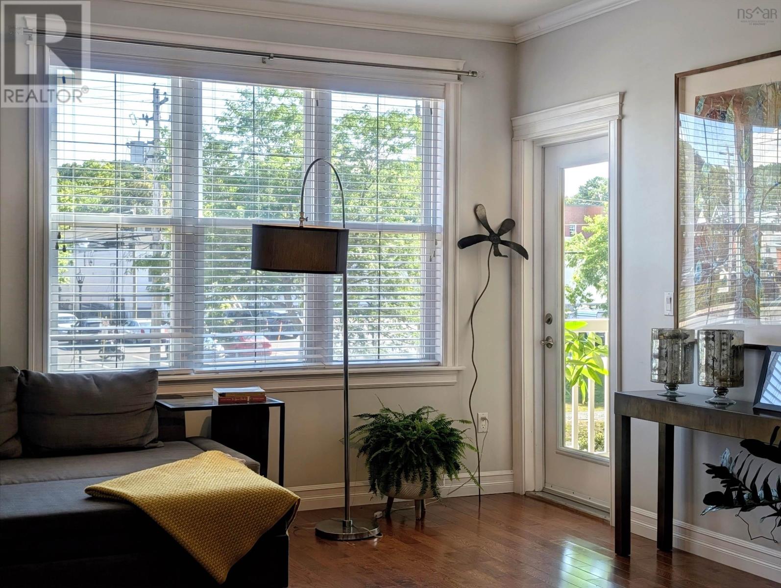 Property 18 of 48 of 204 24 Harbourside Drive