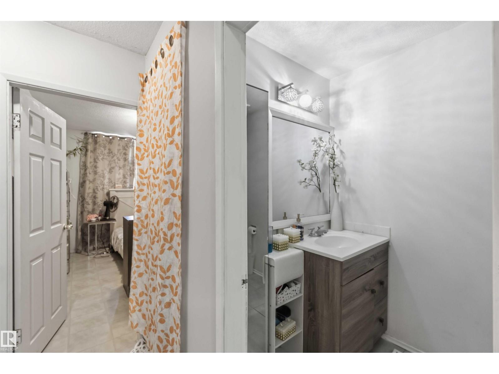 13408 67 ST NW - 19