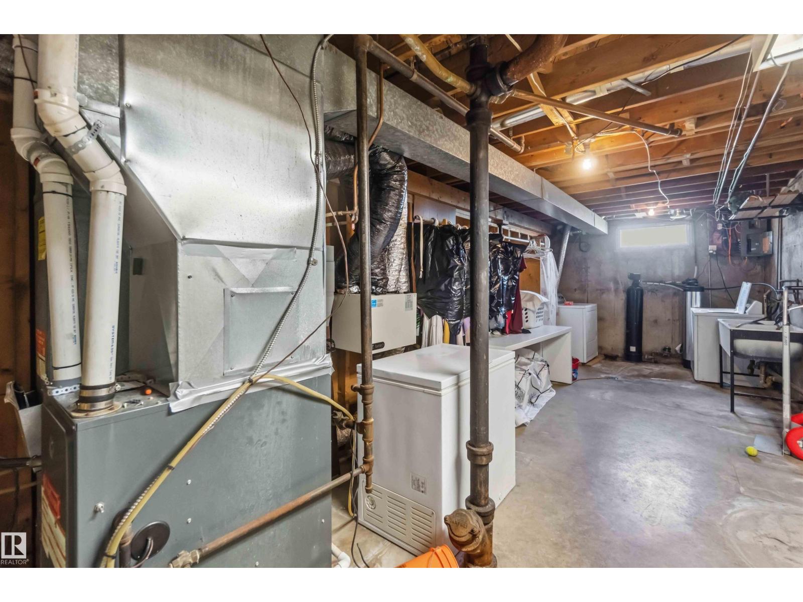 13408 67 ST NW - 35