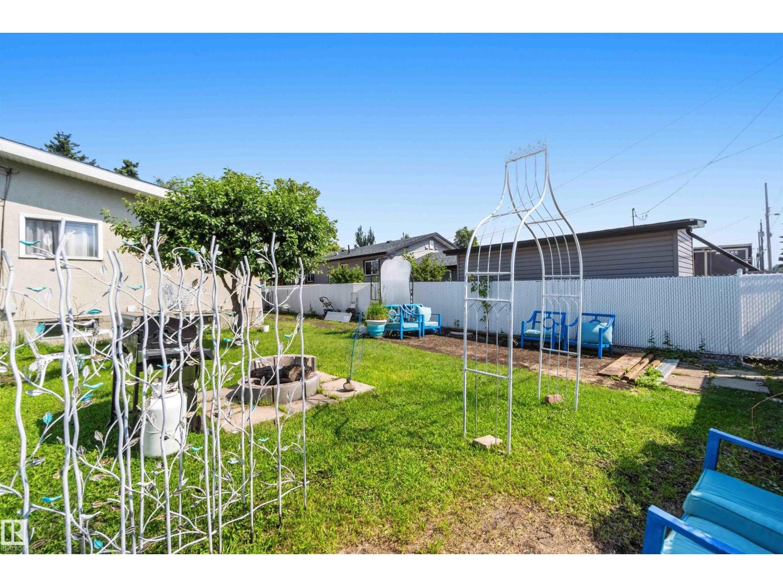 13408 67 ST NW - 40