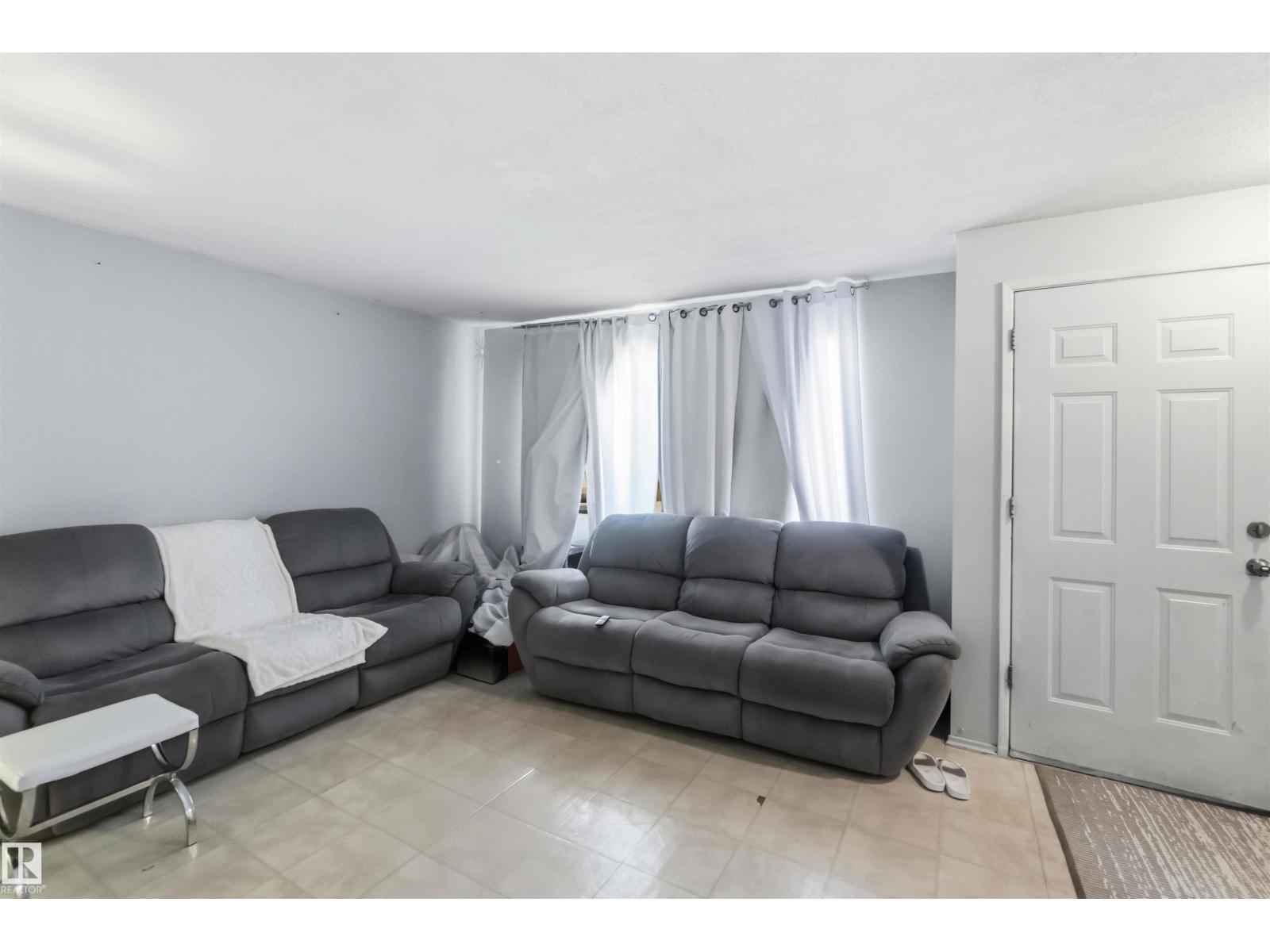 13408 67 ST NW - 9