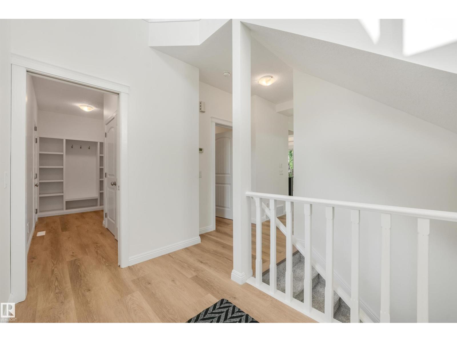 2288 WARRY LO SW, Windermere, Edmonton photo 3